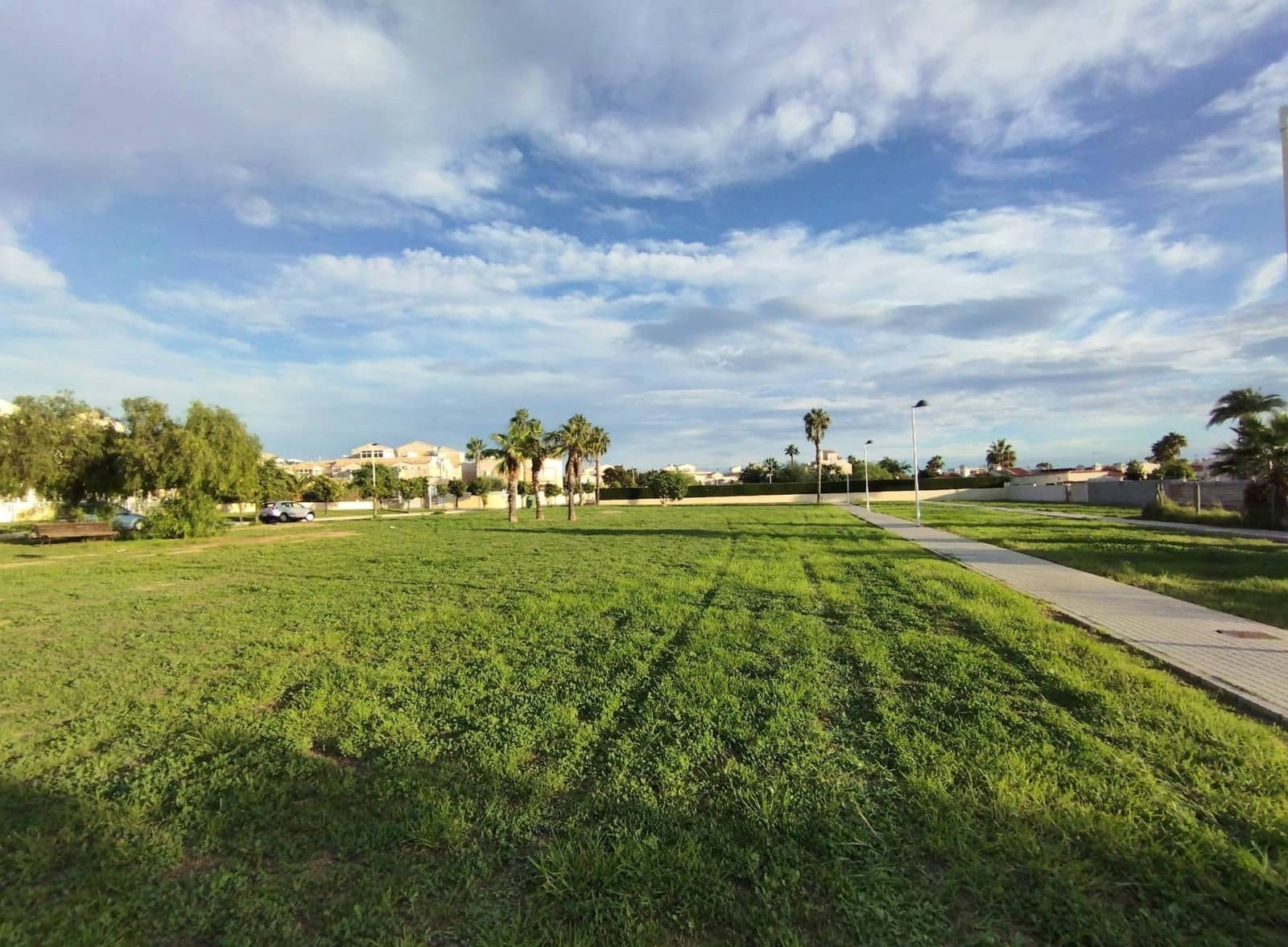 6 sypialnia Willa na sprzedaż w Torrevieja z basenem - 539 000 € (Ref: 9589764)