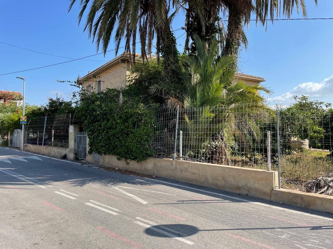 6 soveværelse Villa til salg i Benidorm med garage - € 385.000 (Ref: 9589789)