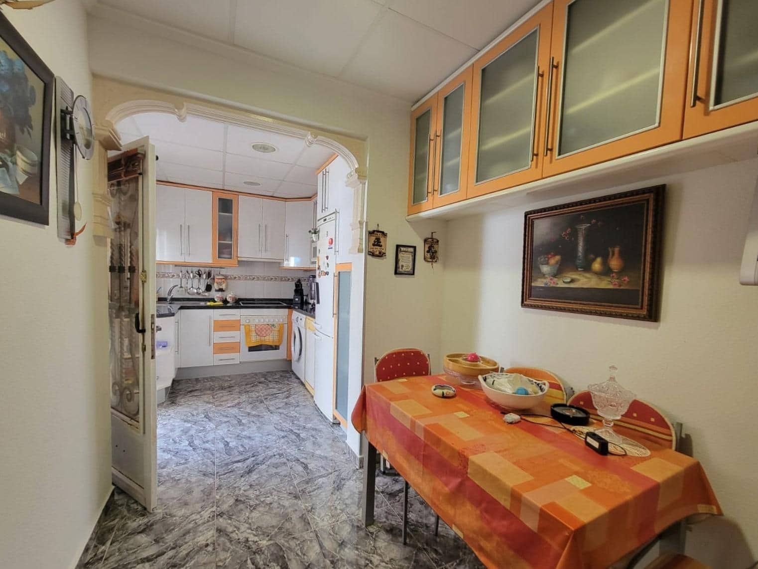 2 makuuhuone Bungalow myytävänä paikassa Torrevieja mukana uima-altaan - 169 000 € (Ref: 9589820)