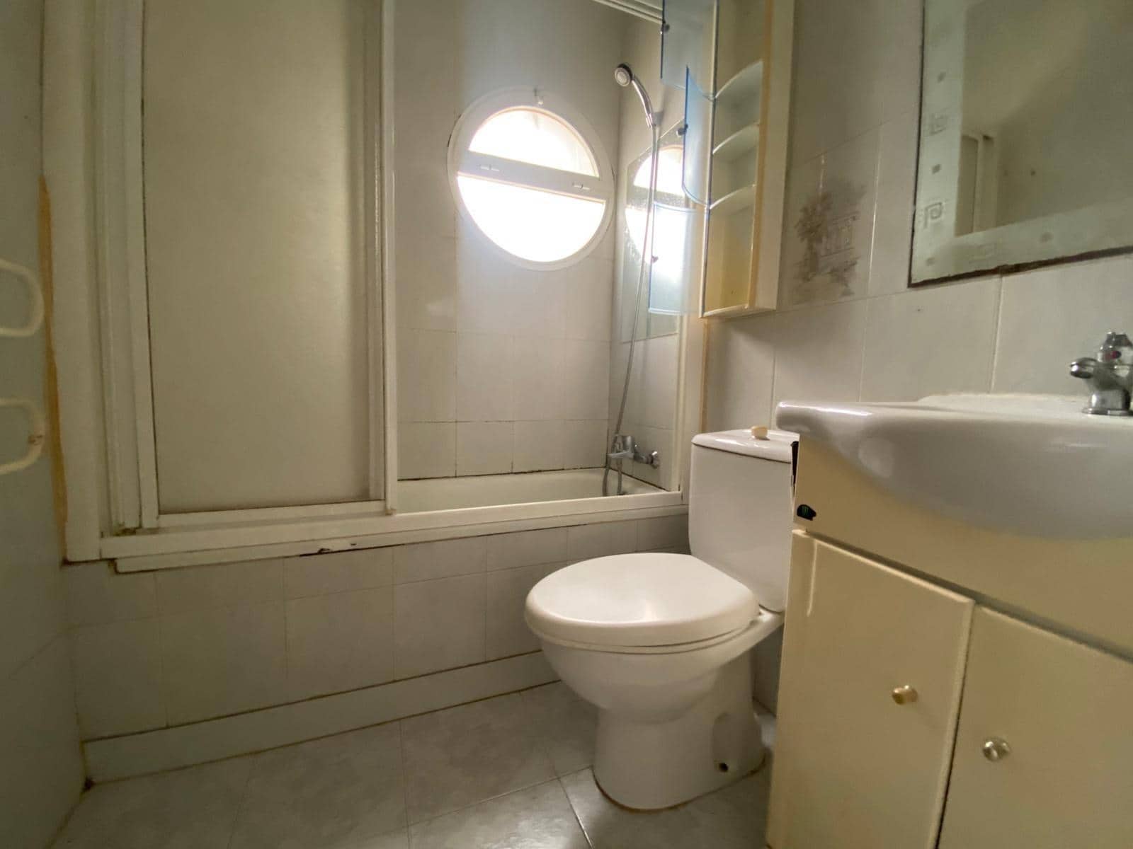 2 makuuhuone Bungalow myytävänä paikassa Torrevieja - 119 900 € (Ref: 9589845)