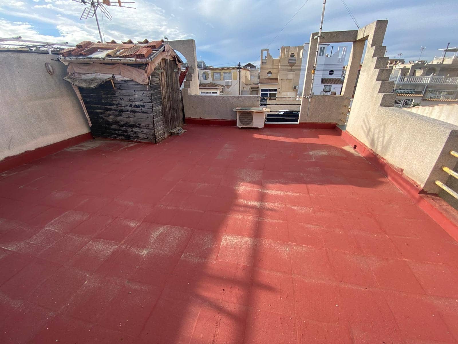 2 makuuhuone Bungalow myytävänä paikassa Torrevieja - 119 900 € (Ref: 9589845)