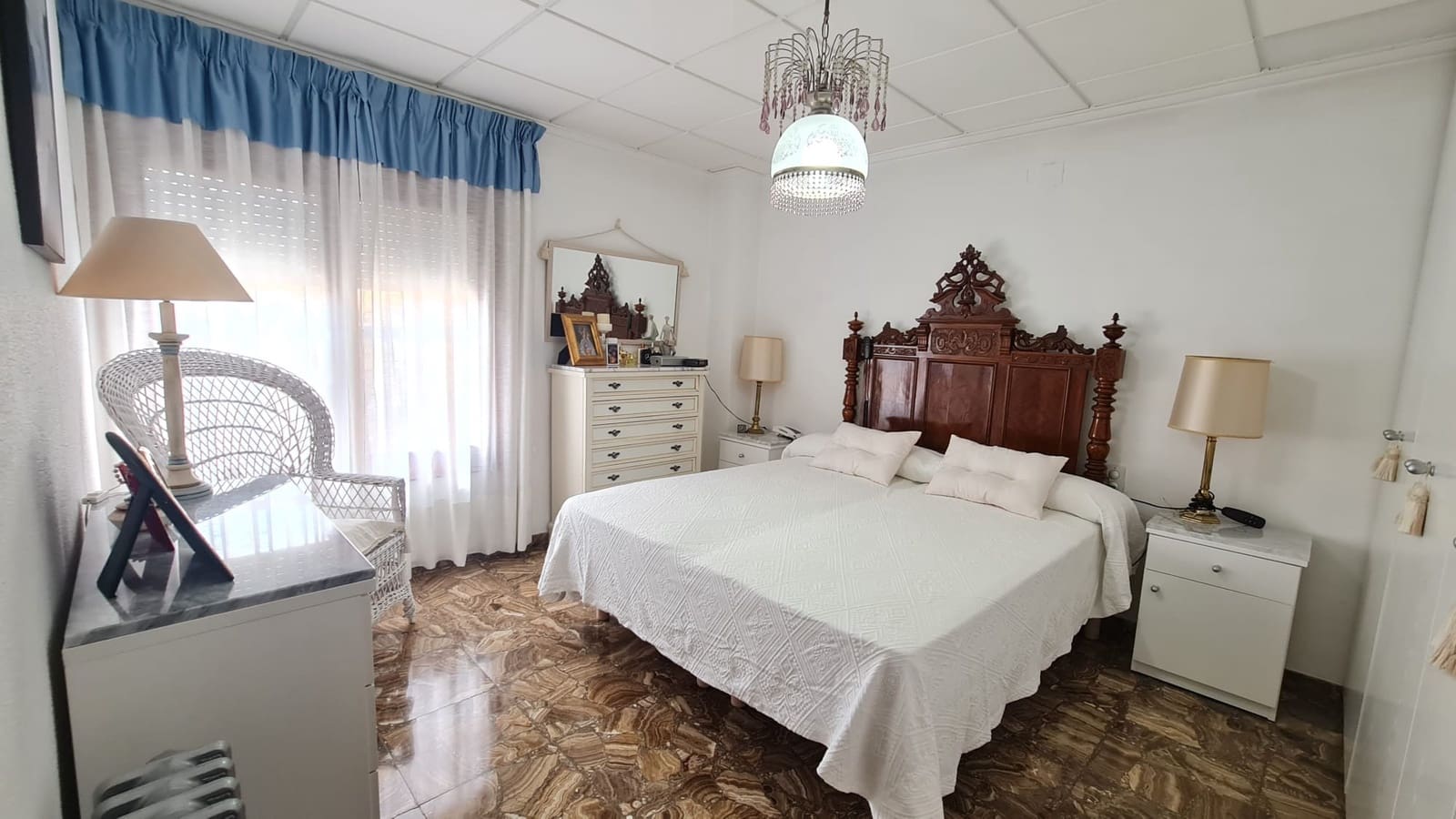 4 soveværelse Byhus til salg i Elda med garage - € 429.995 (Ref: 9589864)