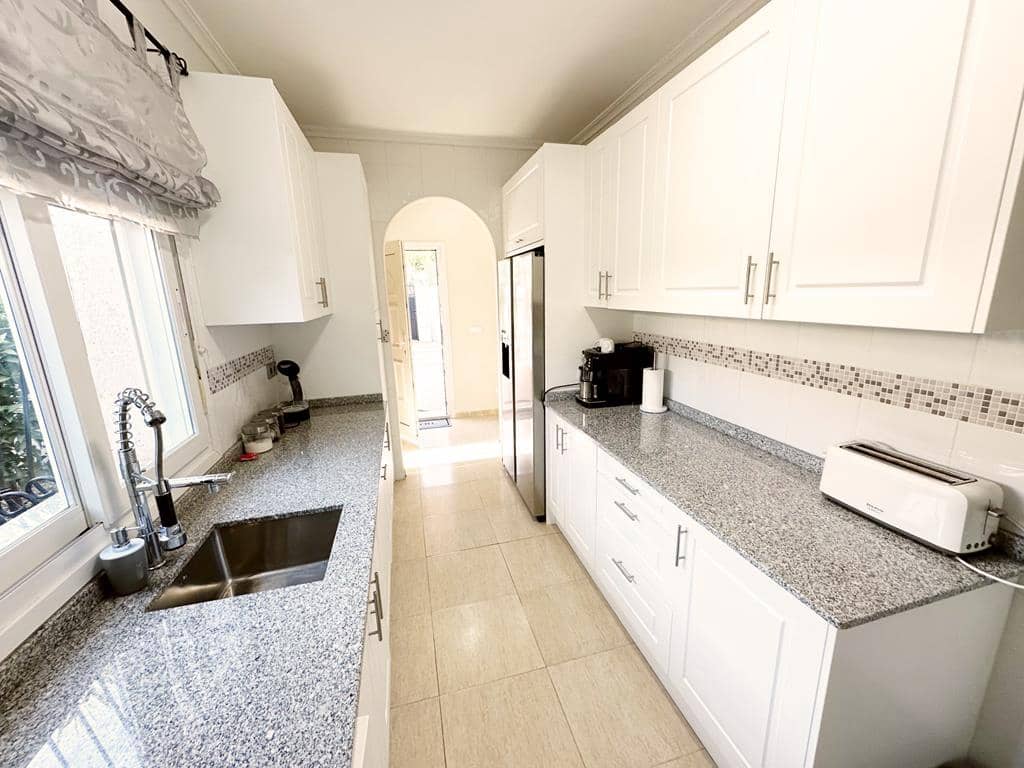 3 bedroom Villa for sale in Gea y Truyols - € 315,000 (Ref: 9589872)