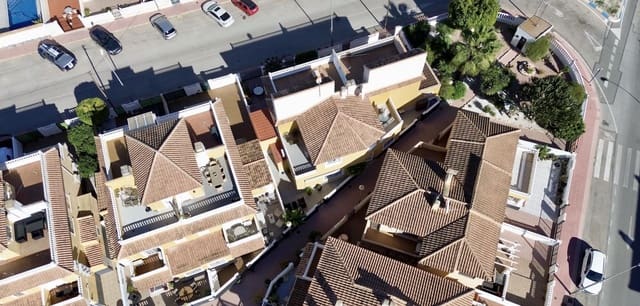 3 slaapkamer Huis te koop in Orihuela Costa, Orihuela met zwembad - € 295.000 (Ref: 9589897)