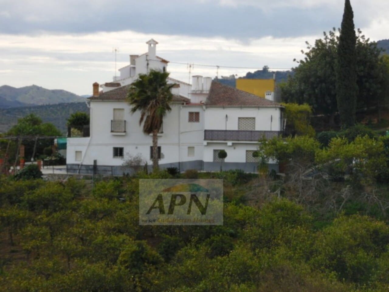 7 makuuhuone Maalaistalo myytävänä paikassa Alora mukana uima-altaan - 250 000 € (Ref: 9589959)