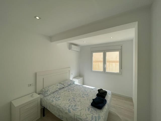 3 chambre Bungalow à vendre à Orihuela Costa, Orihuela avec piscine garage - 235 000 € (Ref: 9589964)