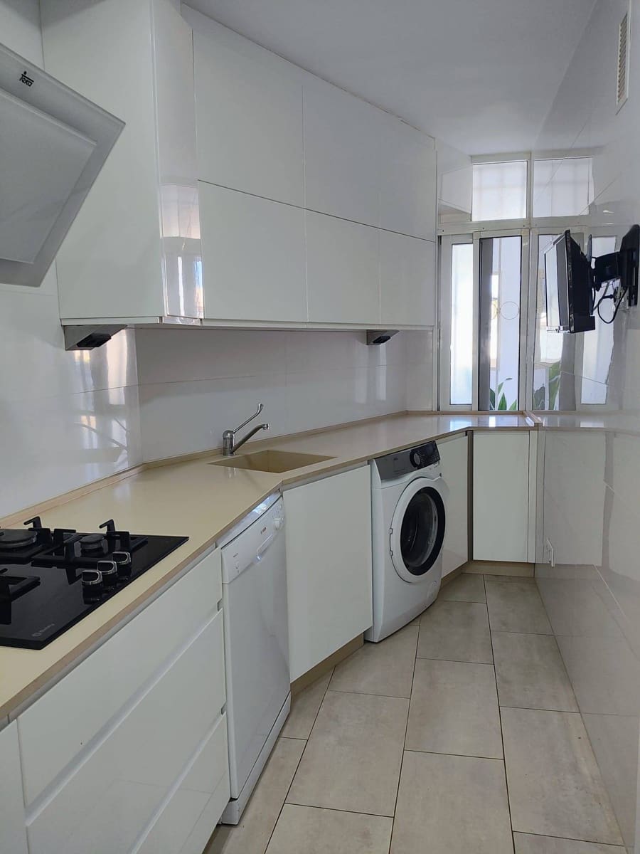 2 Zimmer Apartment zu verkaufen in Lo Pagan mit Pool Garage - 154.900 € (Ref: 9589965)