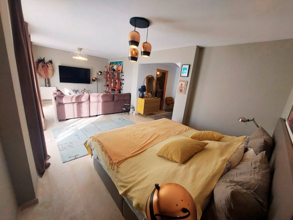 5 makuuhuone Huvila myytävänä paikassa La Nucia mukana uima-altaan - 385 000 € (Ref: 9590009)