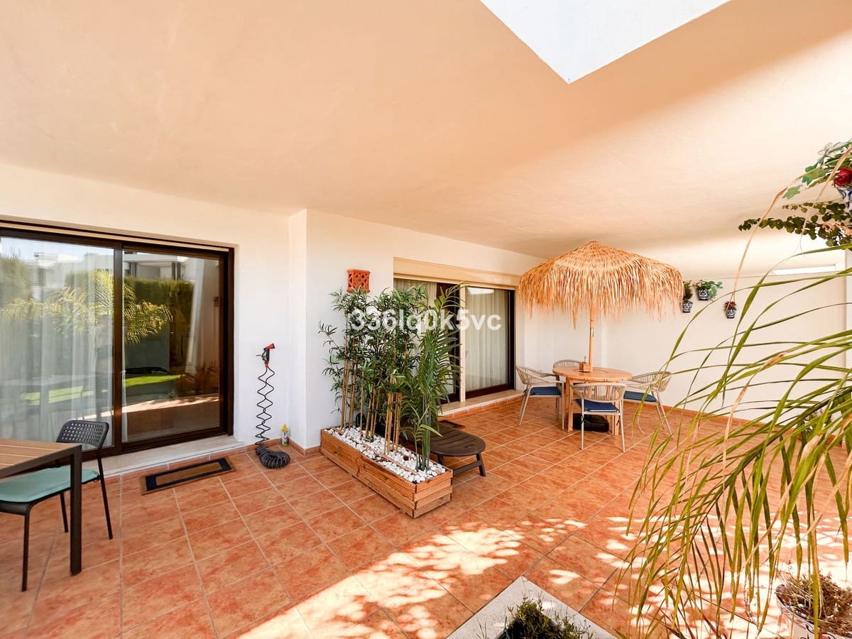 2 sypialnia Apartament na sprzedaż w Casares z basenem - 335 000 € (Ref: 9590012)