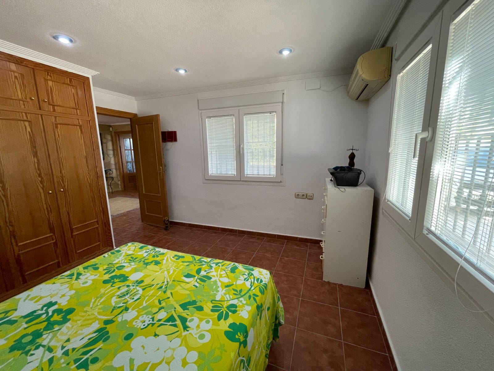 4 bedroom Villa for sale in Crevillente / Crevillent - € 265,000 (Ref: 9590024)