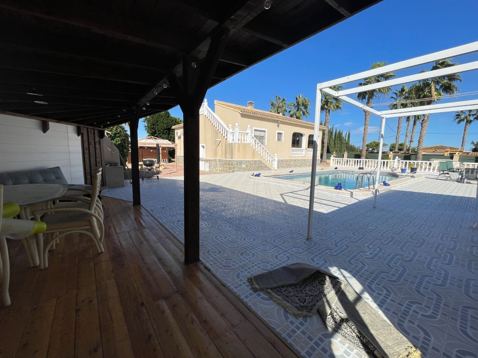 4 soveværelse Villa til salg i Catral - € 370.000 (Ref: 9590036)