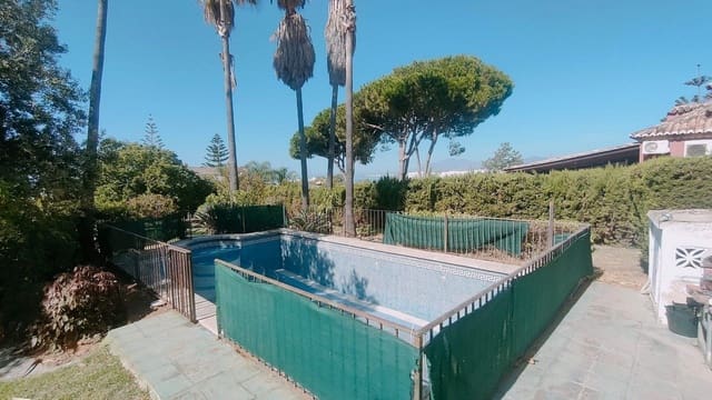 4 sypialnia Willa na sprzedaż w Marbella z basenem garażem - 1 429 000 € (Ref: 9590069)