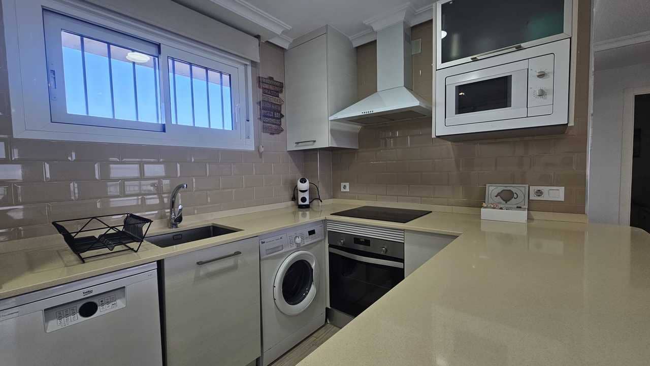 3 slaapkamer Appartement te koop in Pilar de la Horadada - € 450.000 (Ref: 9590086)