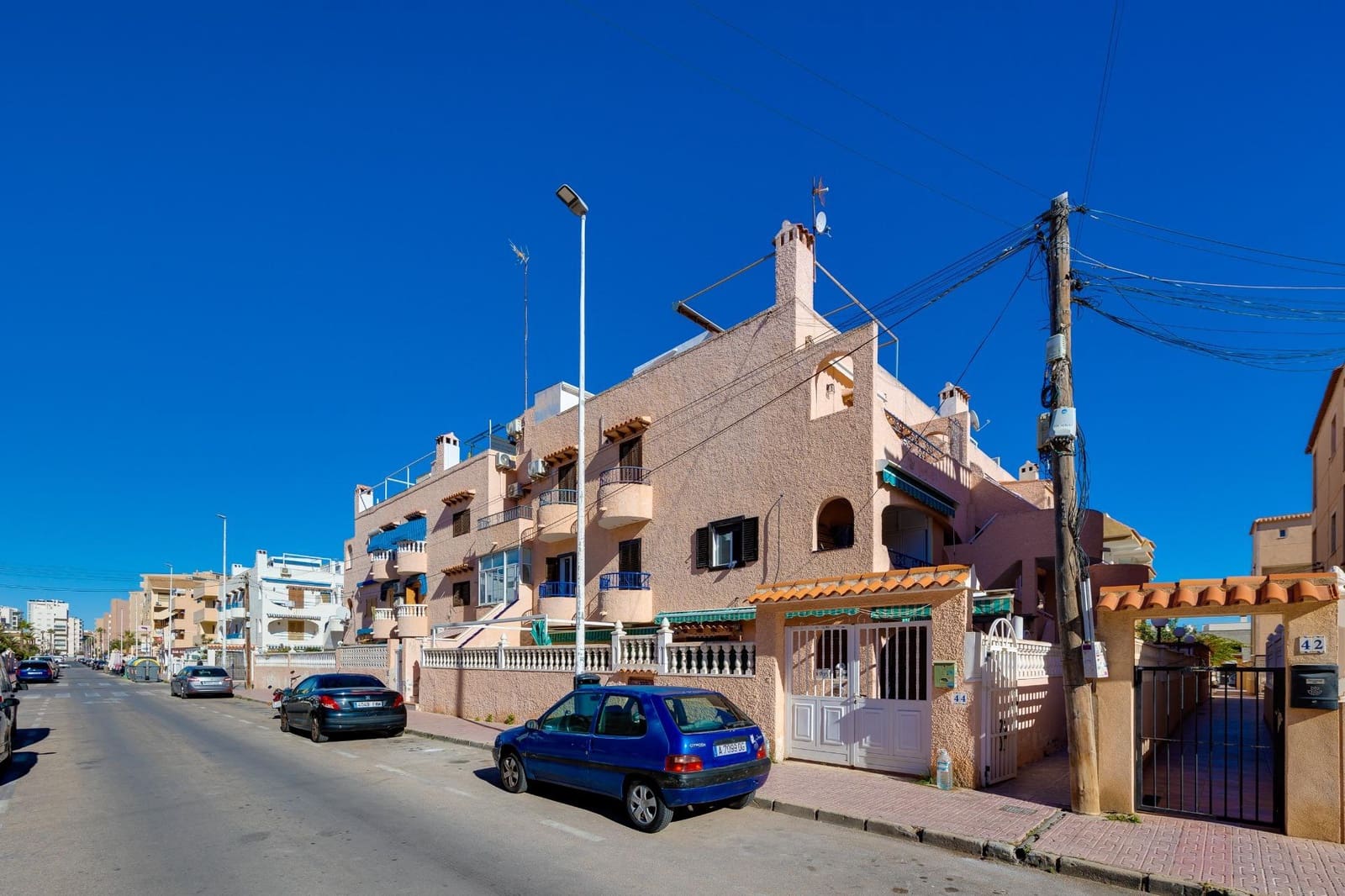 3 makuuhuone Bungalow myytävänä paikassa Torrevieja - 165 000 € (Ref: 9590093)