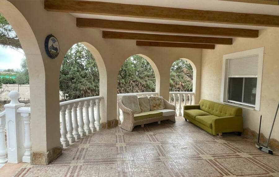 Chalet de 3 habitaciones en Daya Vieja en venta - 284.000 € (Ref: 9590120)