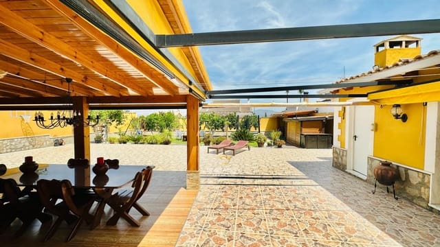 5 soveværelse Villa til salg i Orihuela med swimmingpool - € 495.000 (Ref: 9590158)