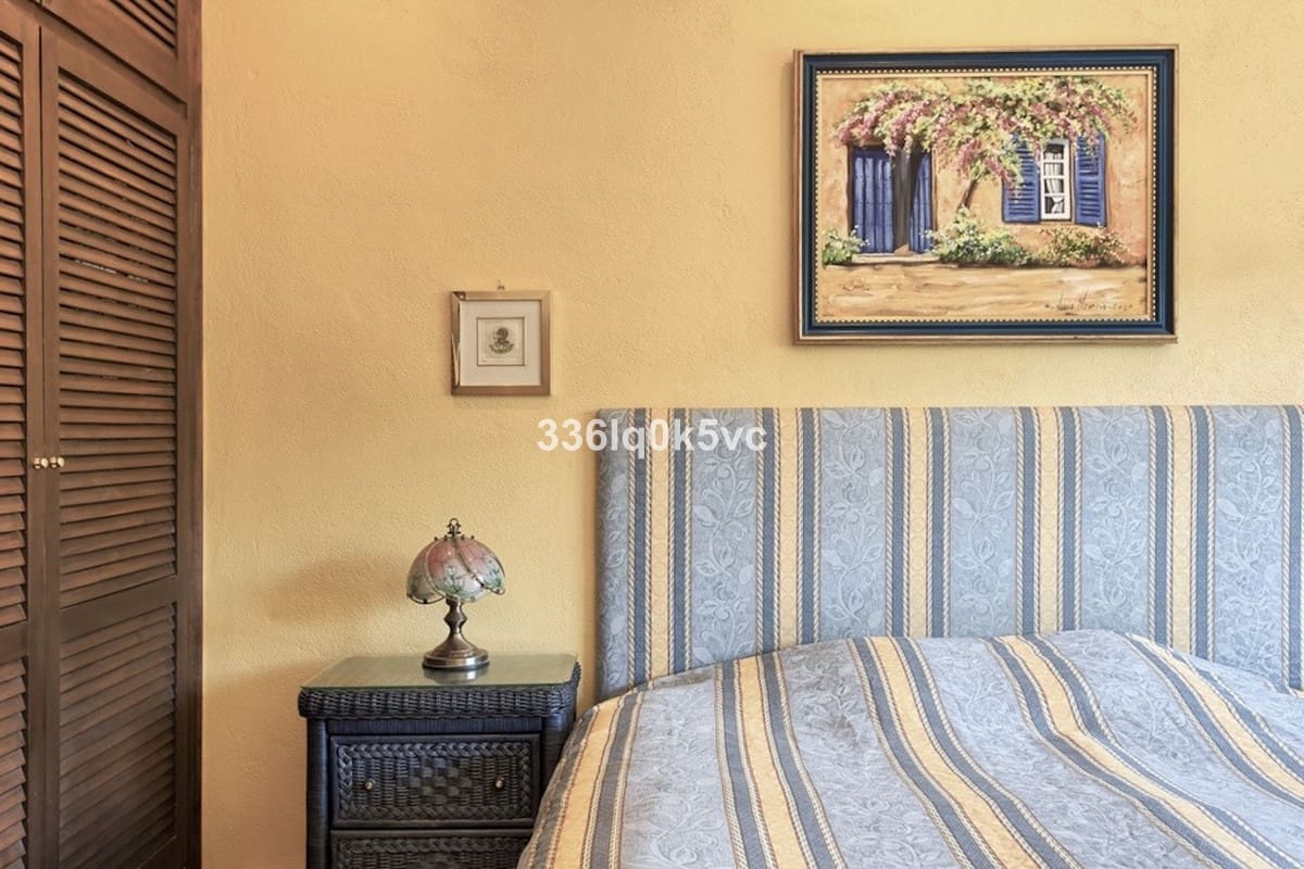 3 sovrum Hus till salu i Benahavis - 375 000 € (Ref: 9590165)