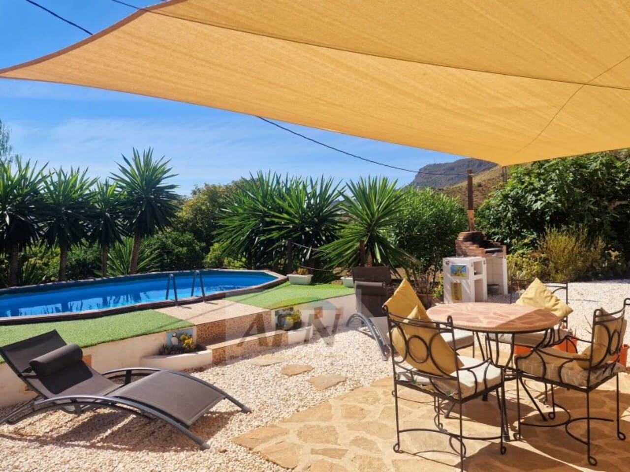 6 bedroom Finca/Country House for sale in Alora with pool - € 568,000 (Ref: 9590187)