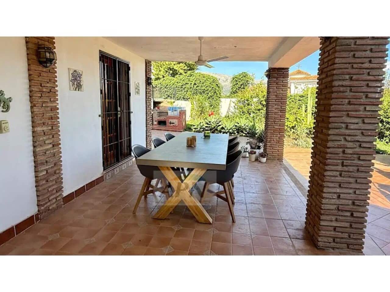 6 bedroom Finca/Country House for sale in Alora with pool - € 568,000 (Ref: 9590187)