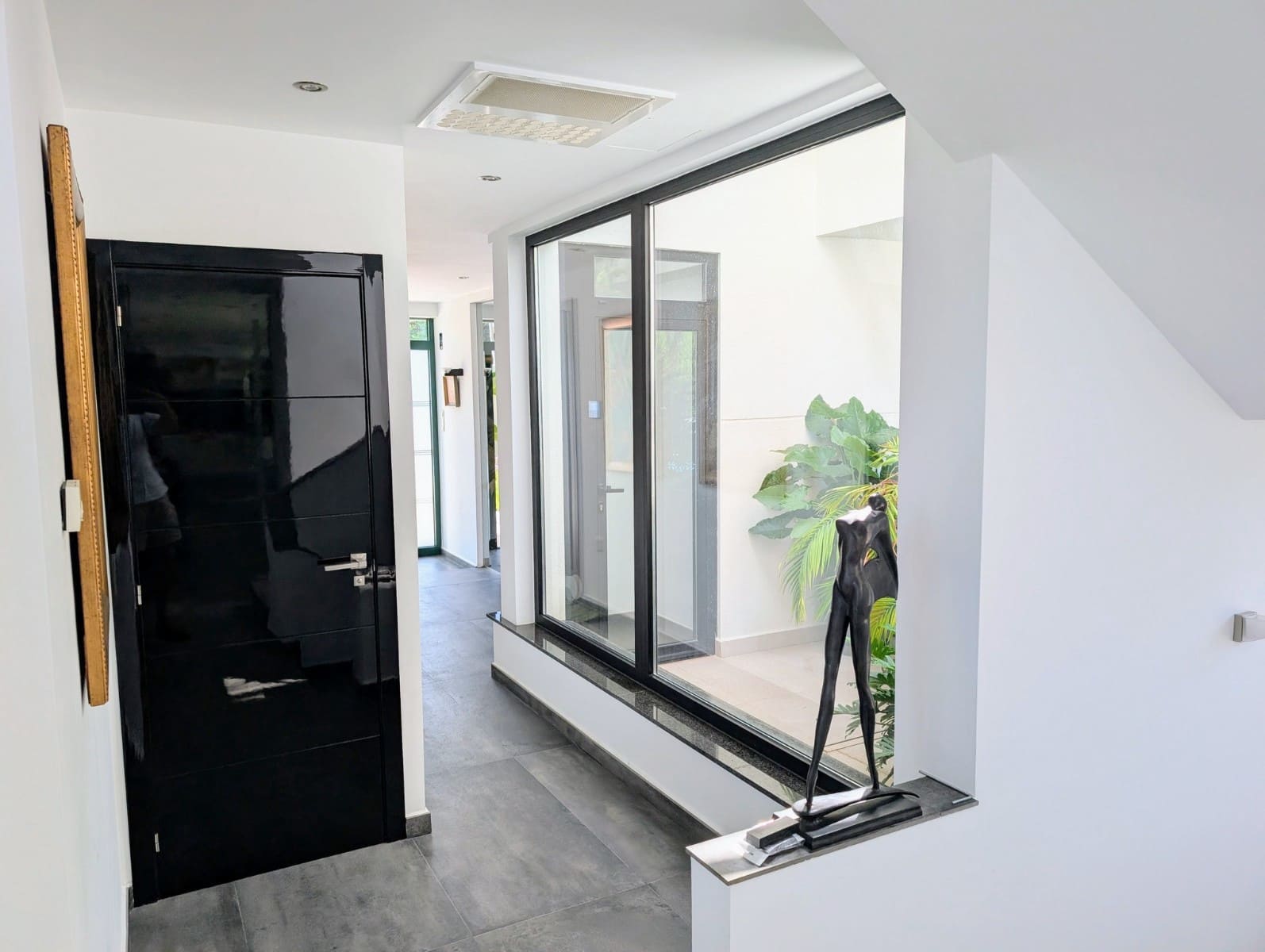 4 soveværelse Villa til salg i Calpe / Calp med swimmingpool garage - € 1.589.000 (Ref: 9590213)