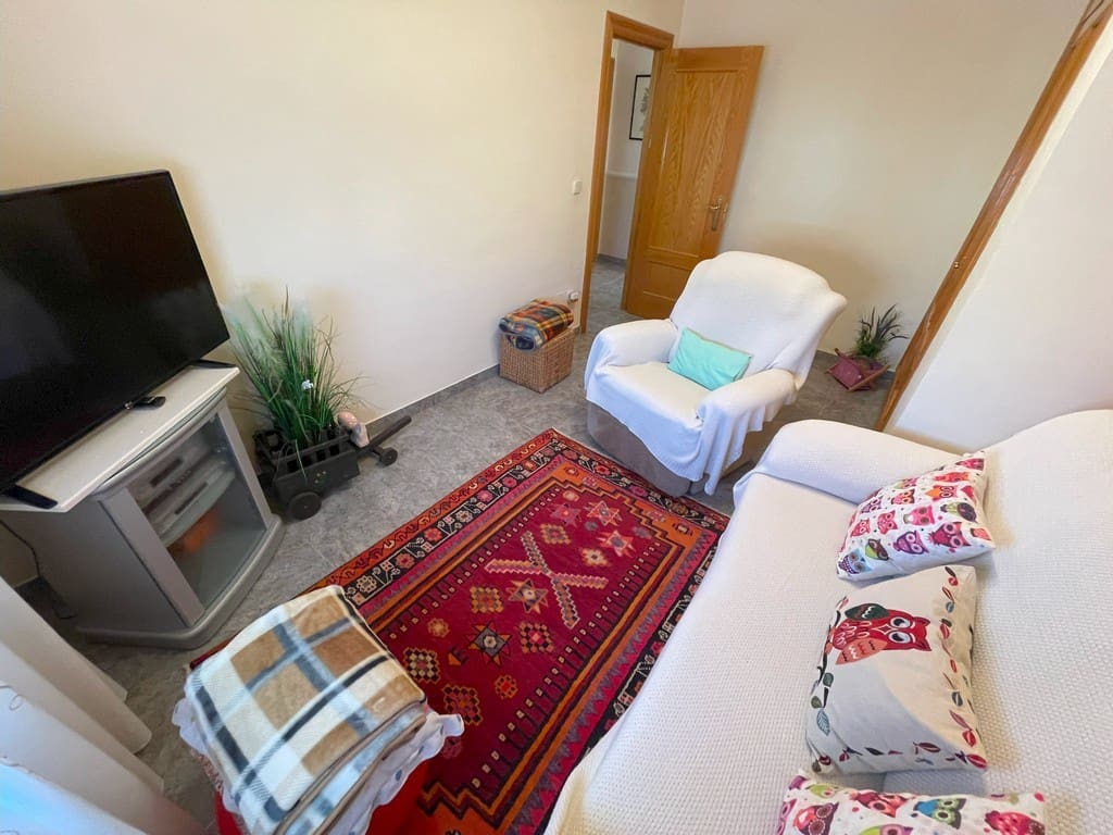 4 bedroom Townhouse for sale in La Union with garage - € 370,000 (Ref: 9590234)