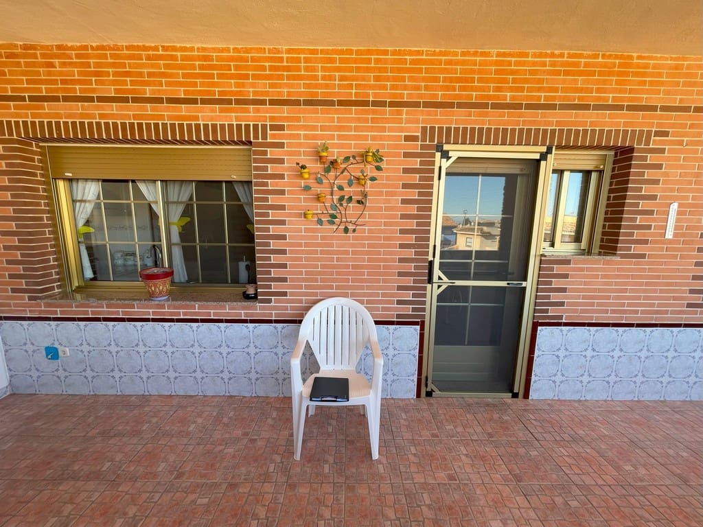 4 bedroom Townhouse for sale in La Union with garage - € 370,000 (Ref: 9590234)