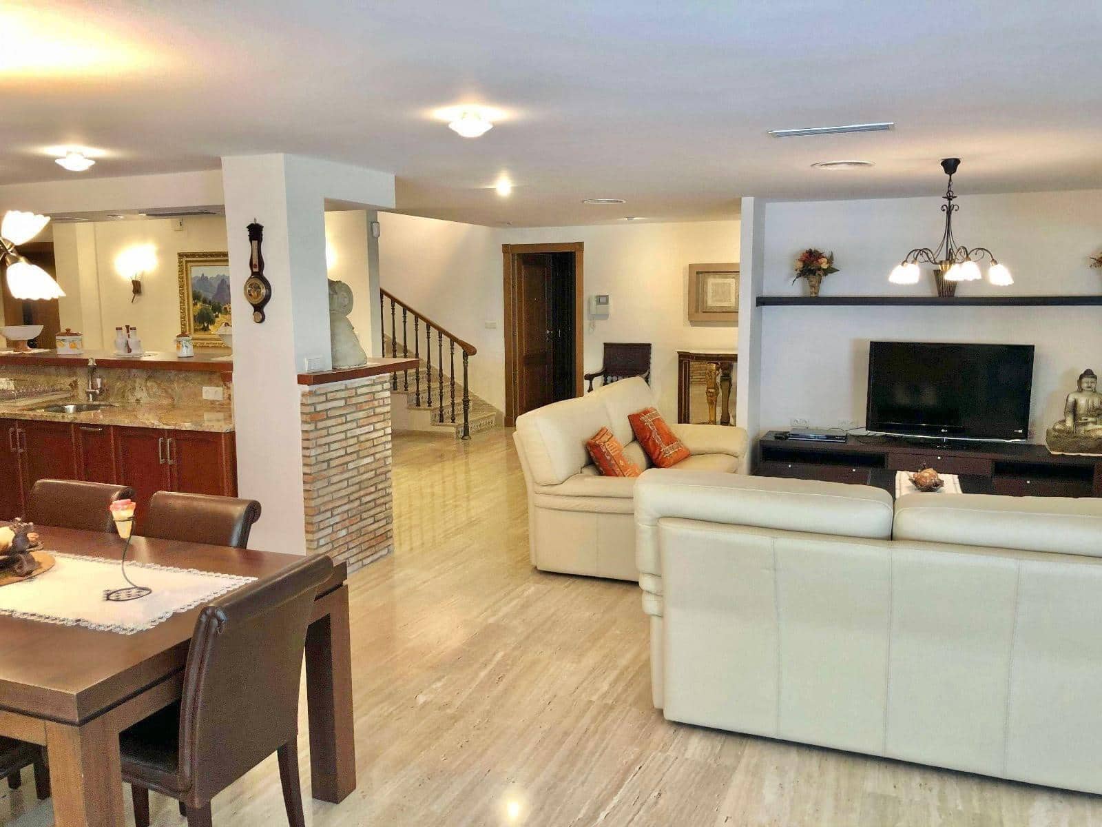 6 quarto Moradia para venda em El Palmar com piscina - 1 800 000 € (Ref: 9590245)