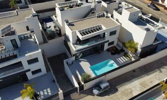 3 camera da letto Villa in vendita in Algorfa con piscina garage - 549.900 € (Rif: 9590516)