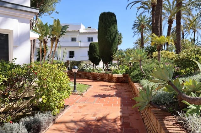 5 bedroom Townhouse for sale in New Golden Mile, Estepona with pool - € 797,000 (Ref: 9590740)