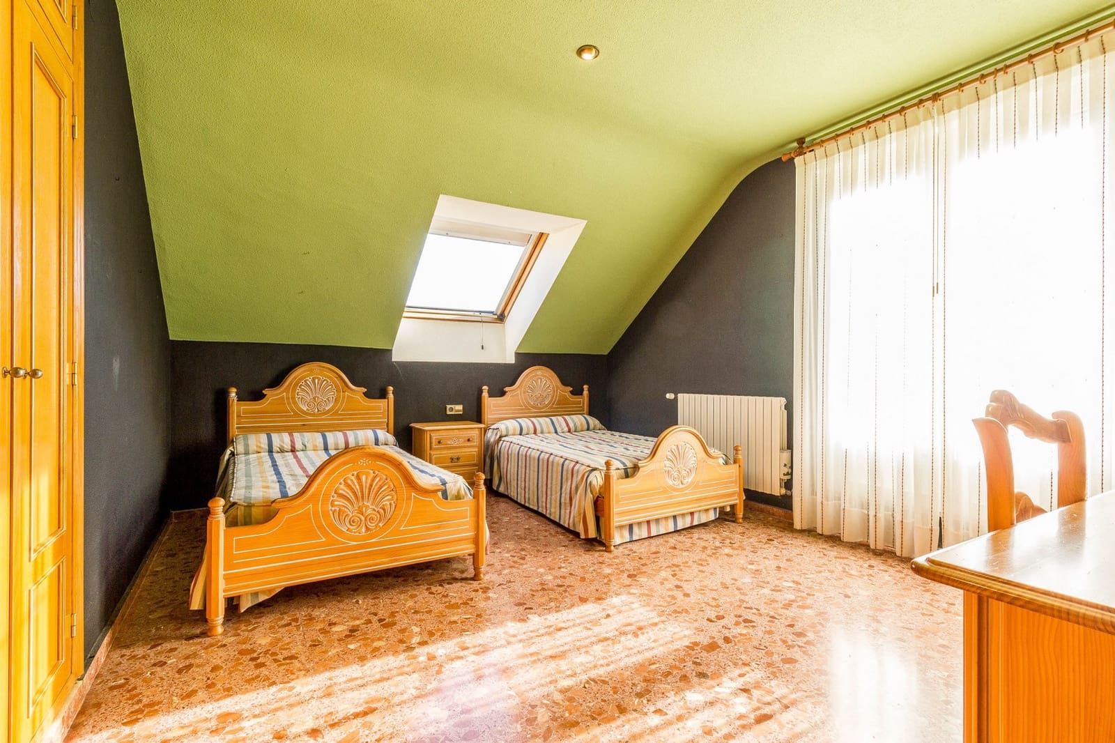 7 bedroom Villa for sale in Yecla with pool - € 600,000 (Ref: 9590922)