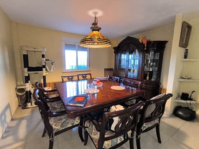 5 slaapkamer Villa te koop in Villena met zwembad - € 259.999 (Ref: 9593159)