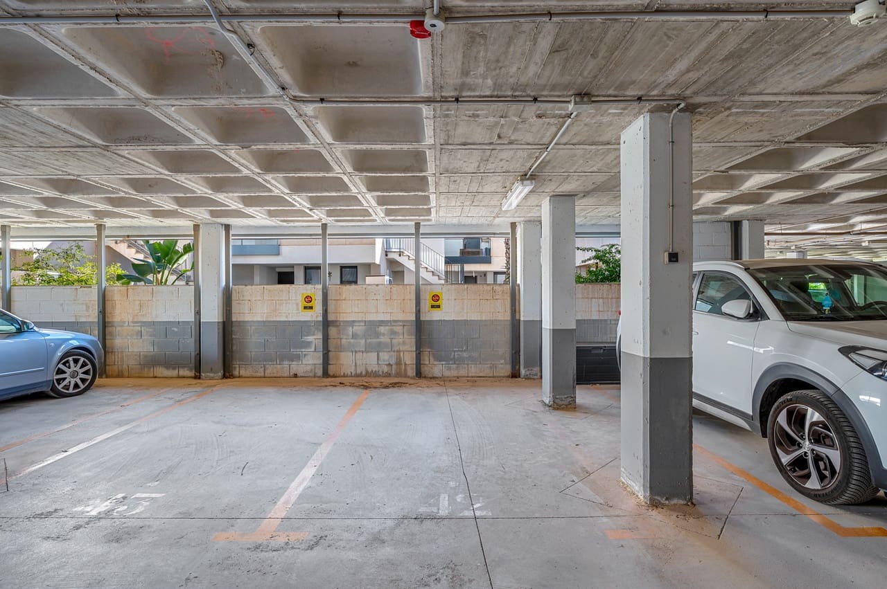 2 sovrum Lägenhet till salu i Campoamor med garage - 185 000 € (Ref: 9594472)