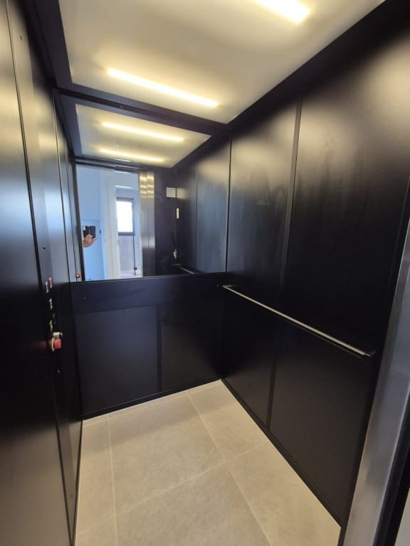 Chalet de 4 habitaciones en Los Montesinos en venta con garaje - 1.250.000 € (Ref: 9598404)