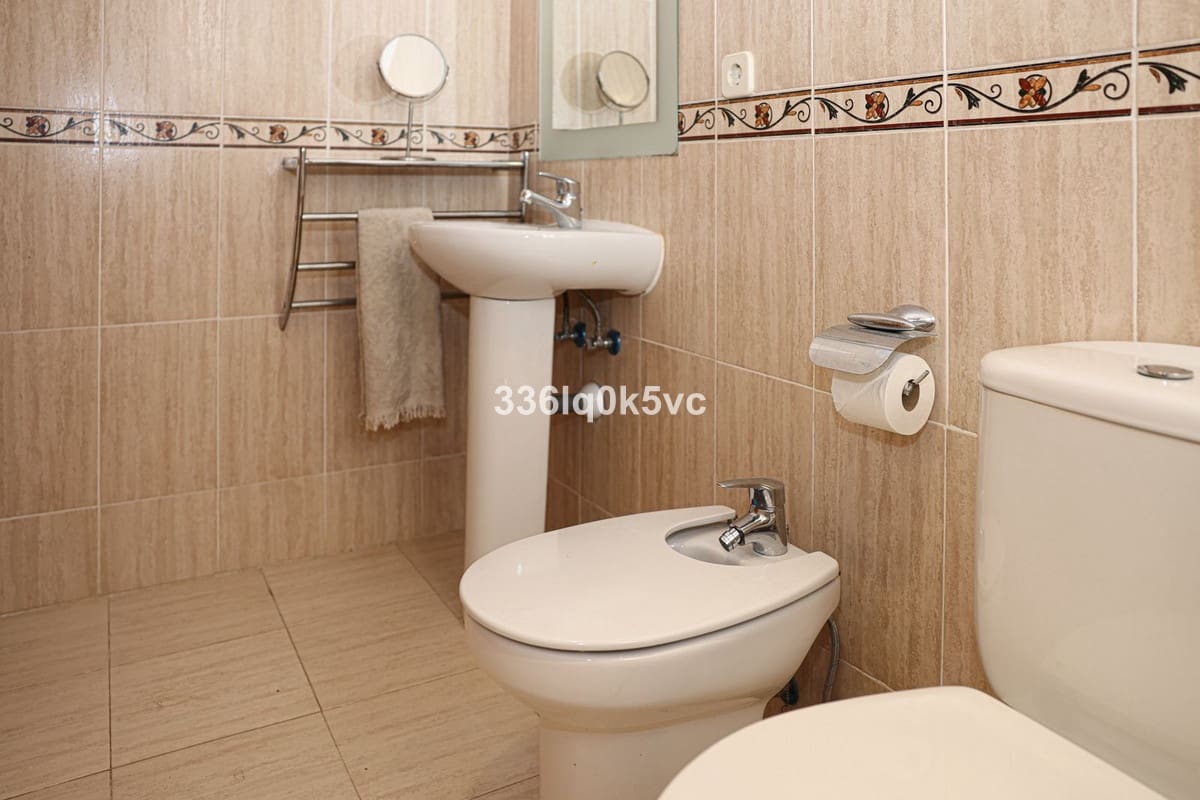 2 soveværelse Lejlighed til salg i Benahavis med swimmingpool - € 325.000 (Ref: 9599665)