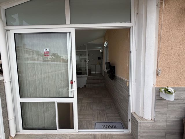 3 soverom Hus til salgs i Orihuela Costa, Orihuela med garasje - € 284 000 (Ref: 9605267)