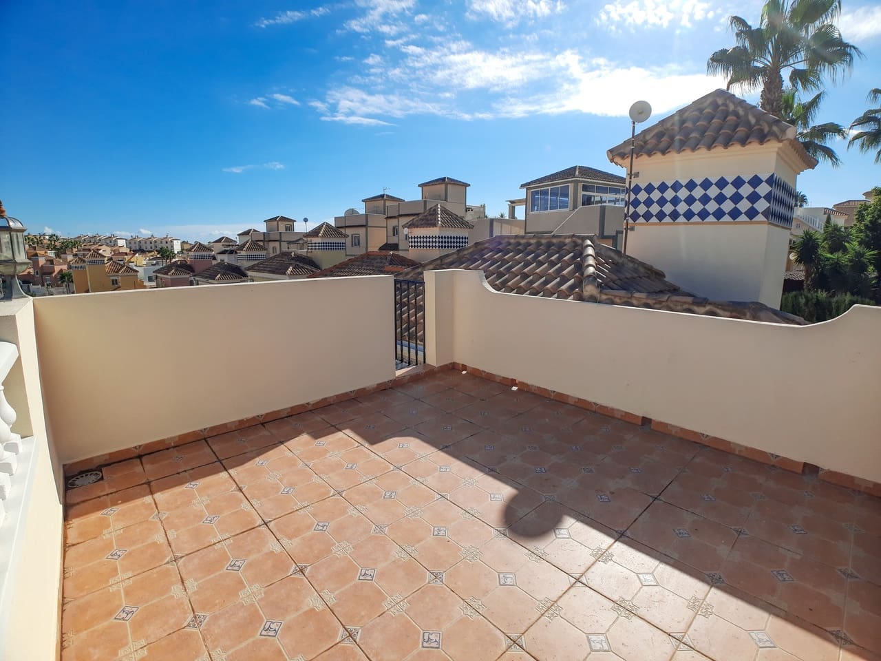 3 bedroom Villa for sale in Villamartin with garage - € 269,995 (Ref: 9605271)