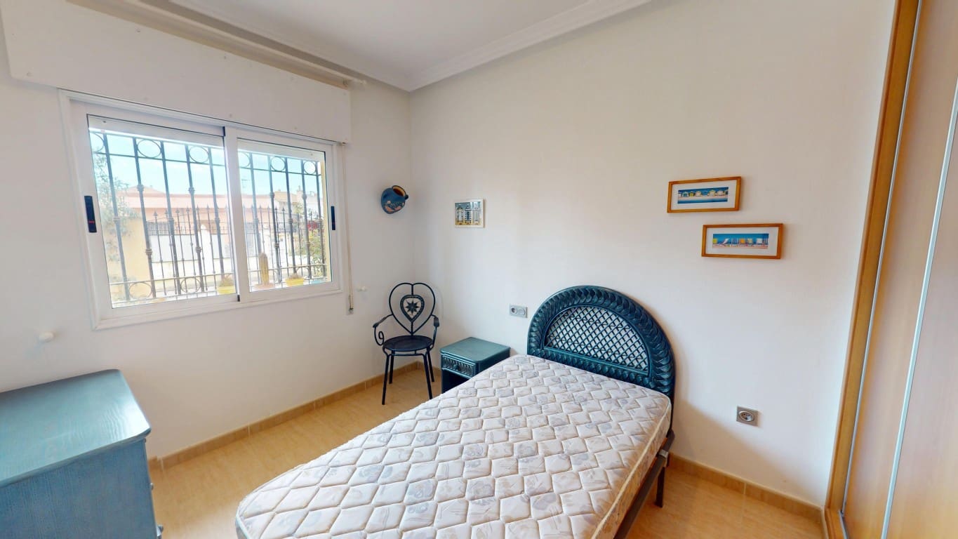 4 chambre Maison de Ville à vendre à Los Alcazares avec piscine garage - 350 000 € (Ref: 9606930)