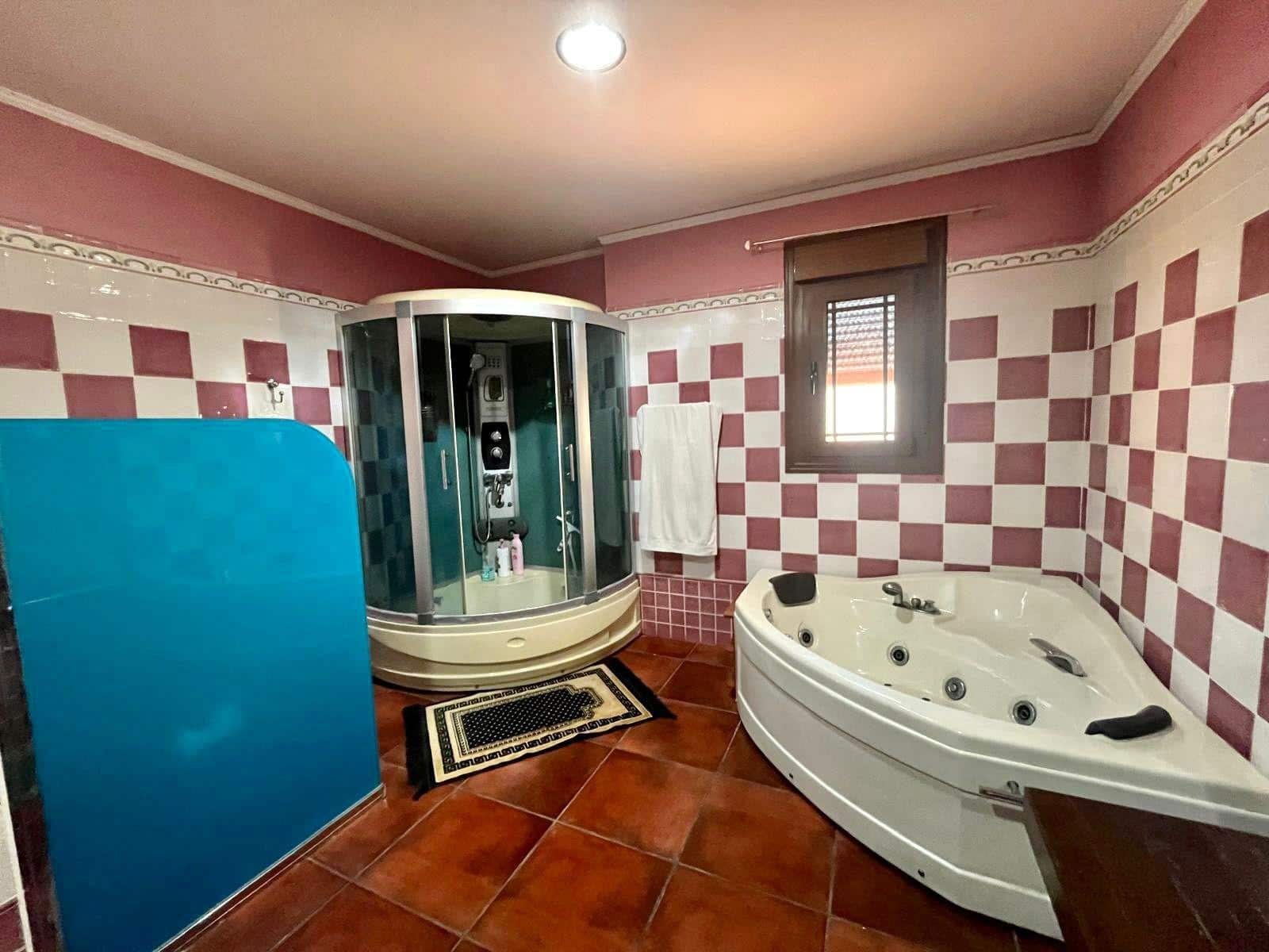 Chalet de 4 habitaciones en Rojales en venta con piscina - 780.000 € (Ref: 9606948)