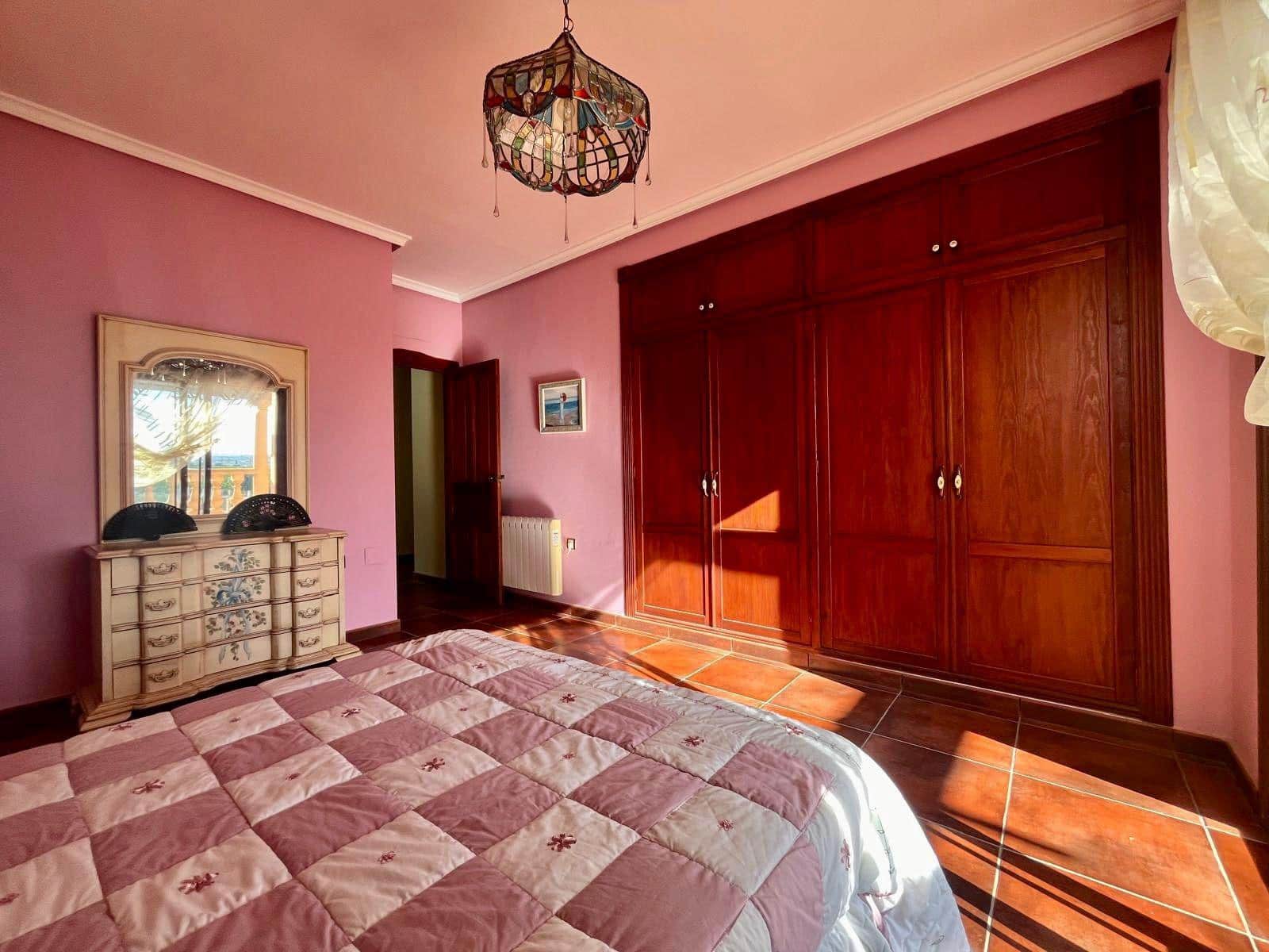 Chalet de 4 habitaciones en Rojales en venta con piscina - 780.000 € (Ref: 9606948)