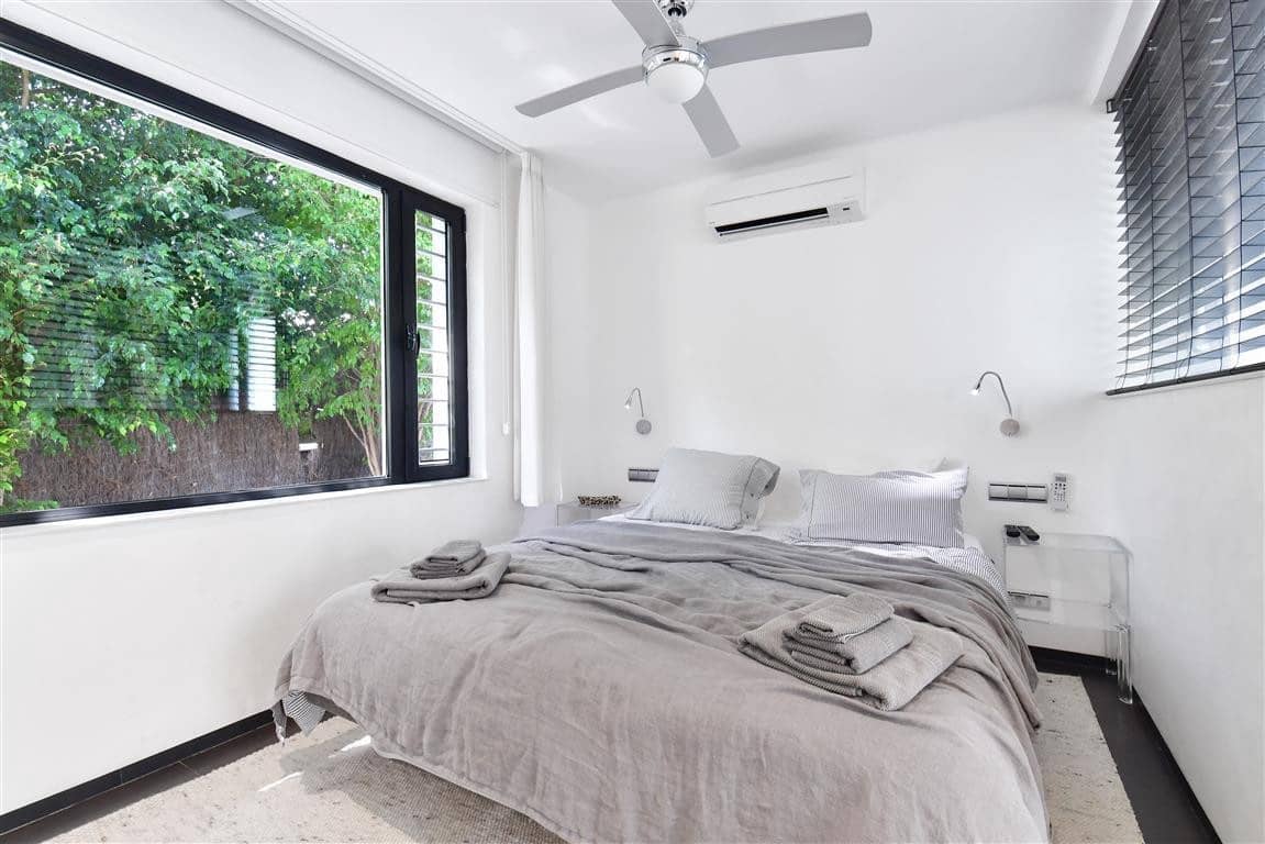 5 chambre Villa/Maison à vendre à Nueva Andalucia avec piscine - 1 850 000 € (Ref: 9607021)