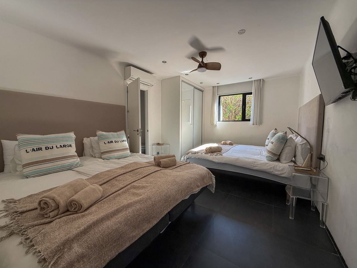 5 chambre Villa/Maison à vendre à Nueva Andalucia avec piscine - 1 850 000 € (Ref: 9607021)