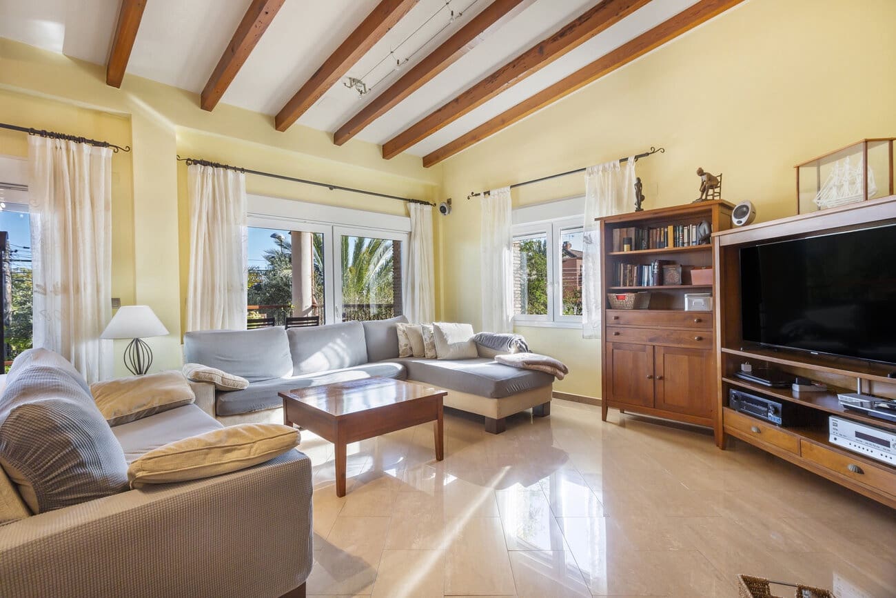 5 quarto Moradia para venda em Torrevieja com piscina - 1 150 000 € (Ref: 9607916)