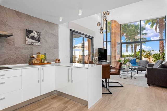 Chalet de 5 habitaciones en Cabo Roig, Orihuela en venta con garaje - 829.000 € (Ref: 9607918)