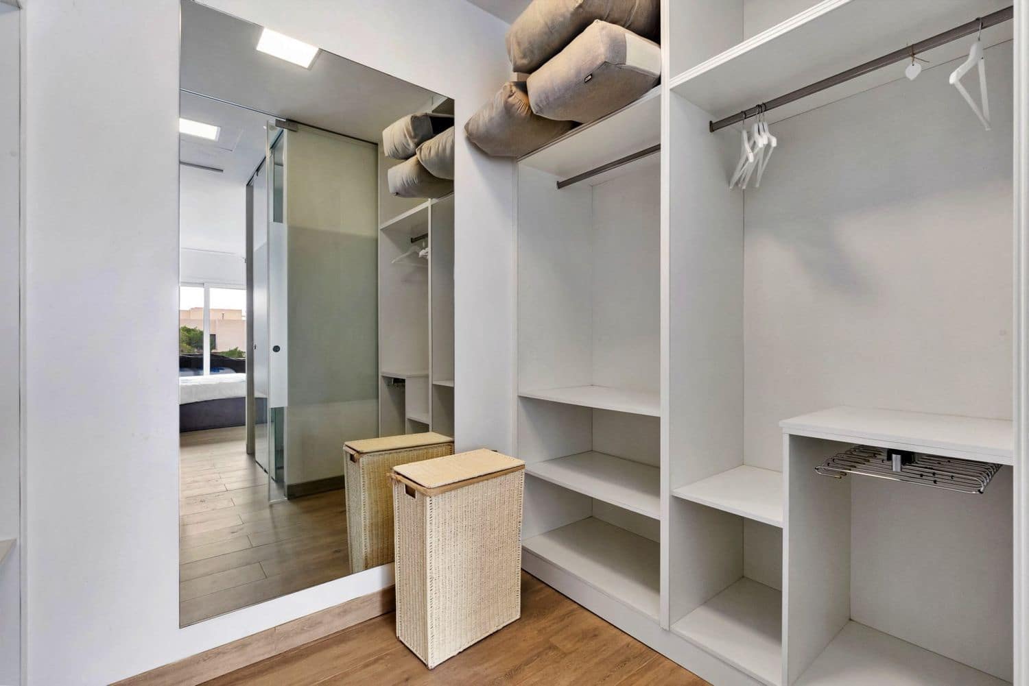 3 bedroom Villa for sale in Orihuela with pool - € 945,000 (Ref: 9610239)