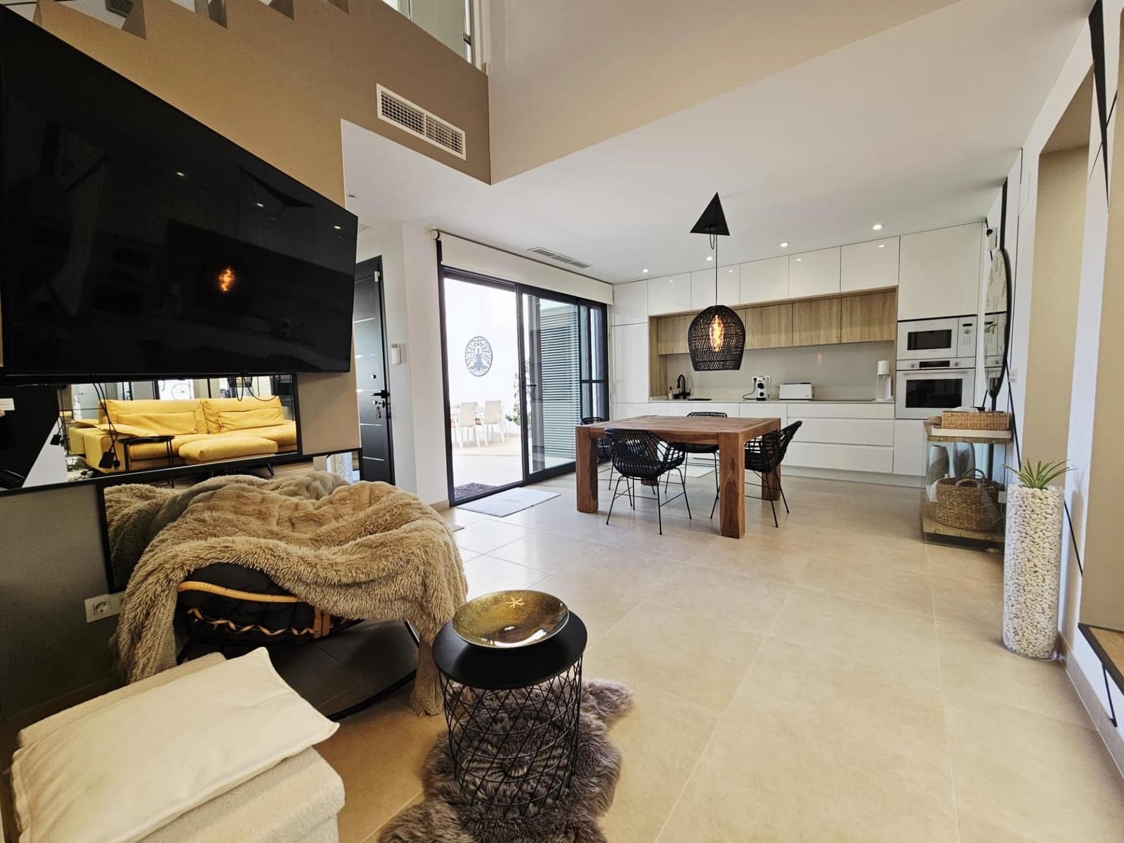 Chalet de 3 habitaciones en Benijófar en venta con piscina garaje - 439.000 € (Ref: 9611928)