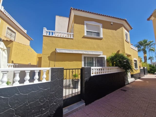 3 bedroom Apartment for sale in Playa Flamenca, Orihuela with pool - € 297,000 (Ref: 9611929)