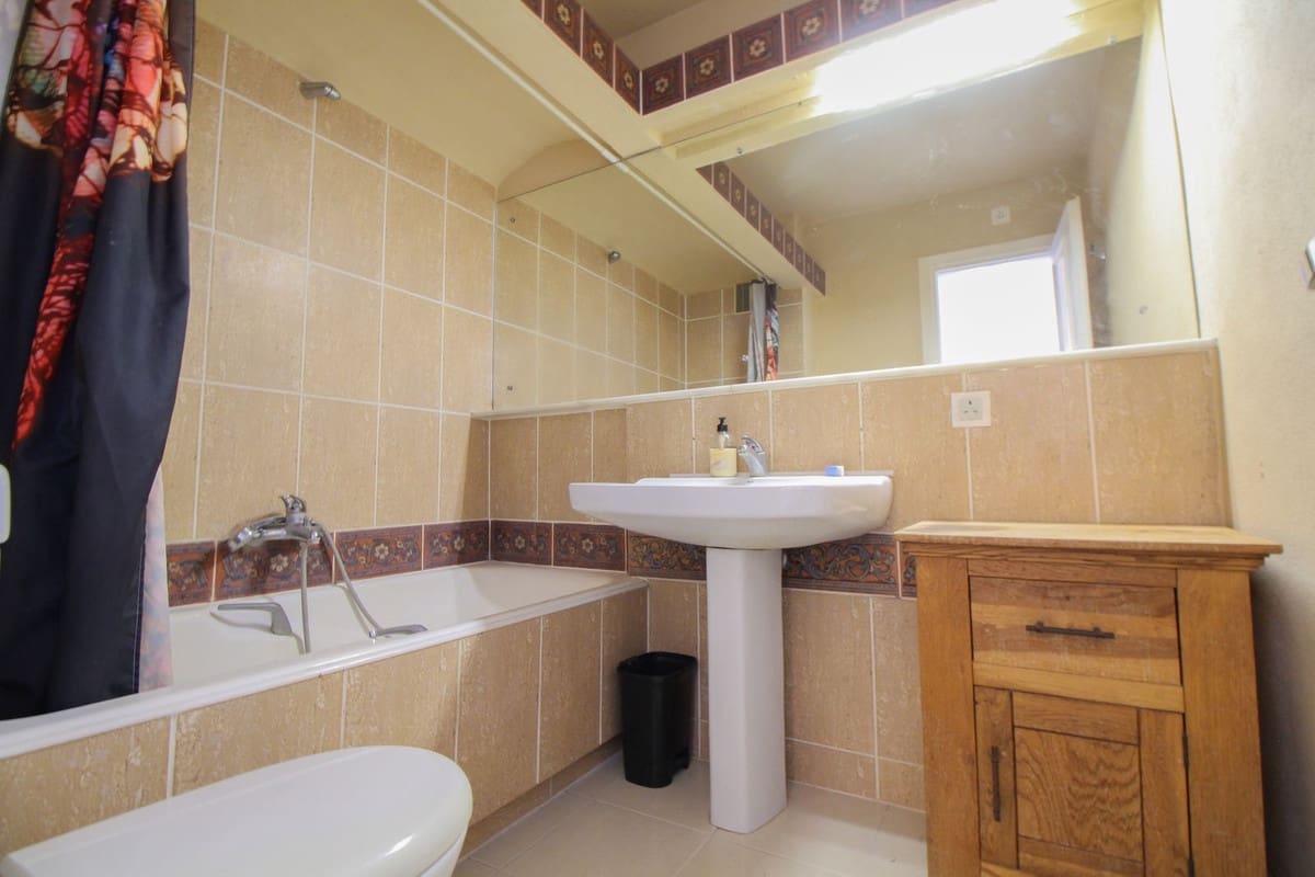 2 soveværelse Lejlighed til salg i Nueva Andalucia med swimmingpool - € 525.000 (Ref: 9614121)