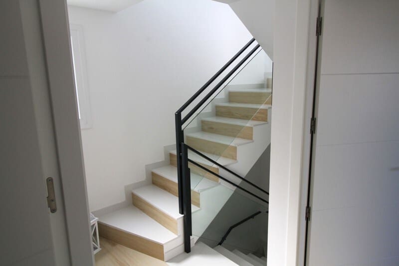 Casa de 3 habitaciones en Avileses en venta - 259.000 € (Ref: 9614123)