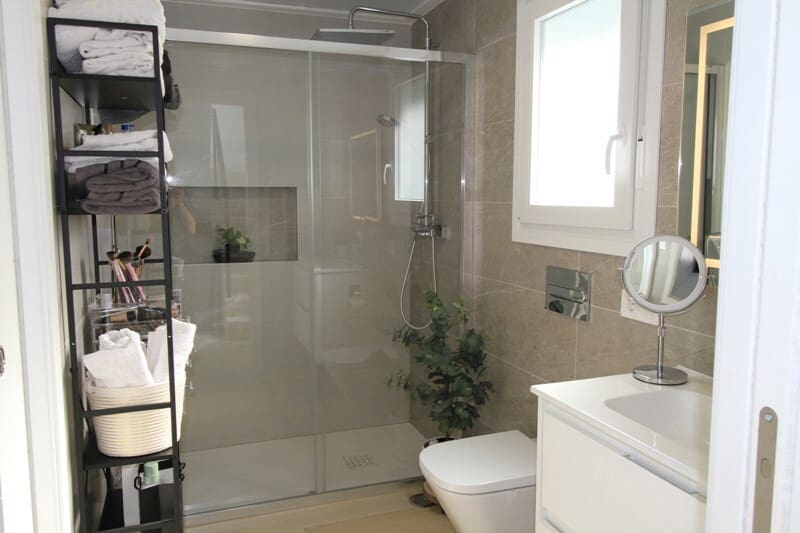 Casa de 3 habitaciones en Avileses en venta - 259.000 € (Ref: 9614123)