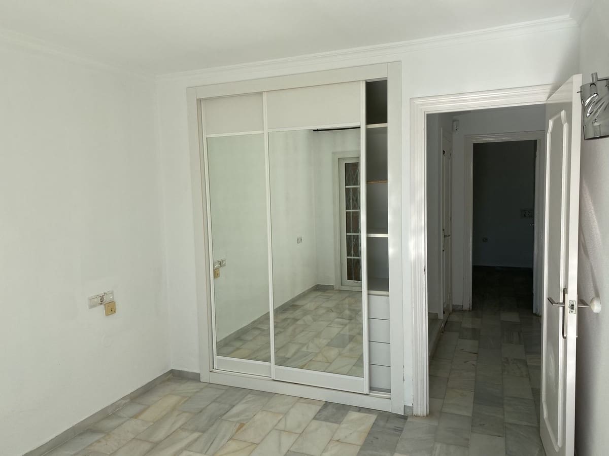 Apartamento de 3 habitaciones en Mijas en venta con piscina - 309.000 € (Ref: 9614124)